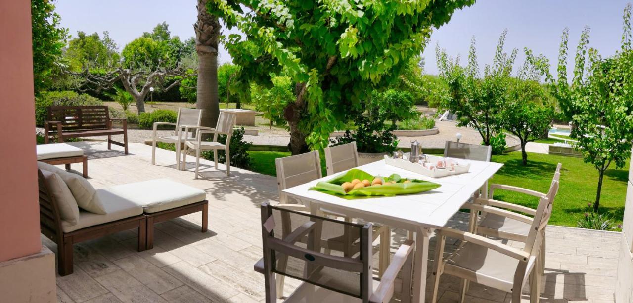 Villa Sirgole Rosa, Galatina Cutrofiano Esterno foto