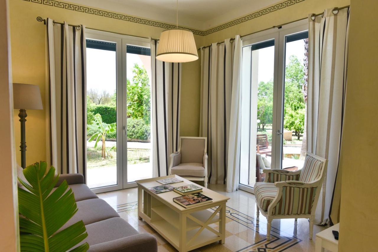 Villa Sirgole Rosa, Galatina Cutrofiano Esterno foto