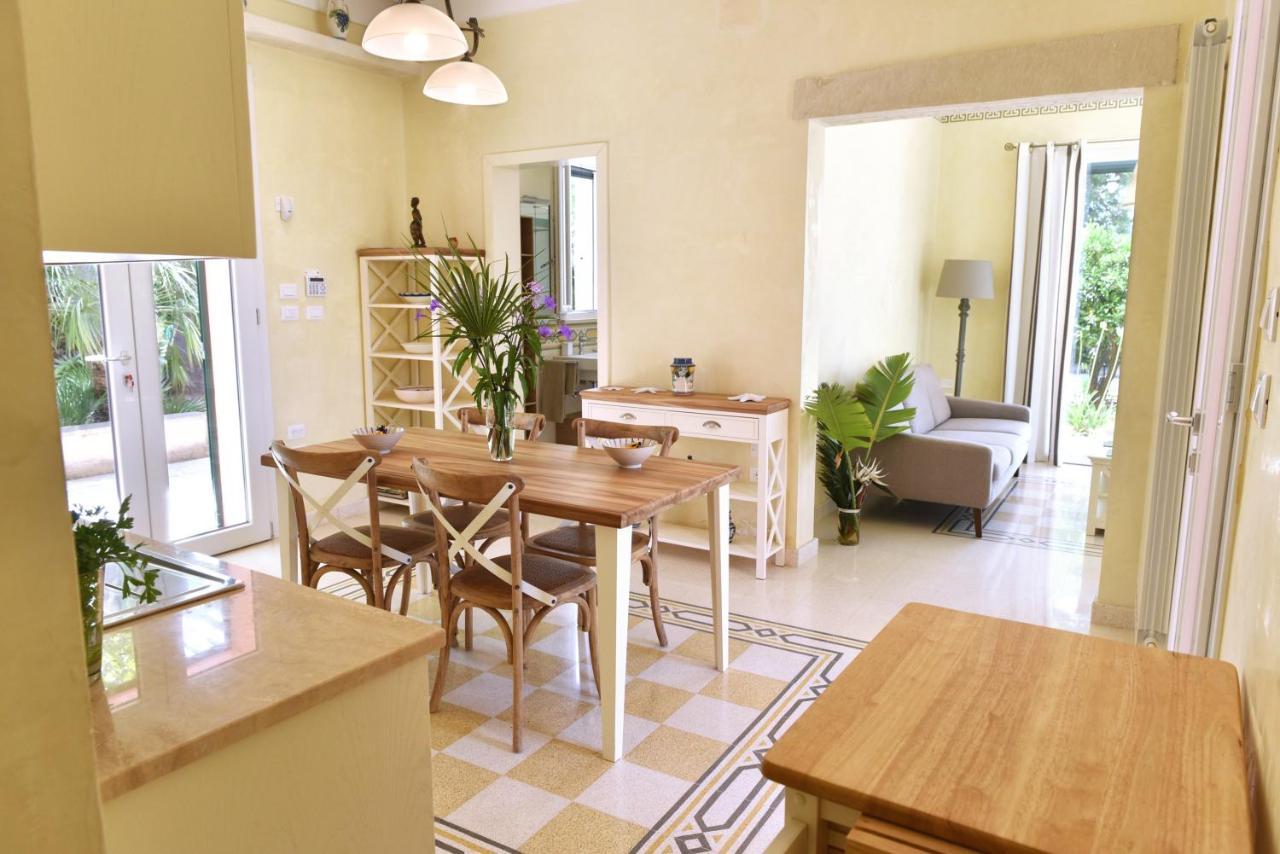 Villa Sirgole Rosa, Galatina Cutrofiano Esterno foto